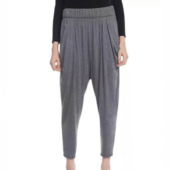 Halston Heritage Black Draped Harem Pants Size L - Picture 9 of 9